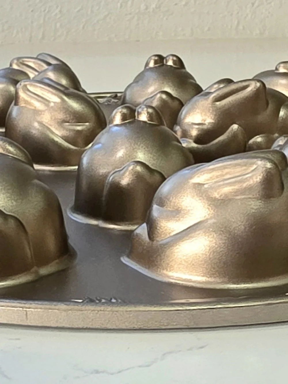 Nordic Ware Baby Bunny Bites Cakelet Pan 12 Mini Cake Cavity 2 Cup Easter Metal